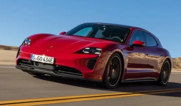 保時捷新能源50多萬 taycan售價89萬(續航可達538km)