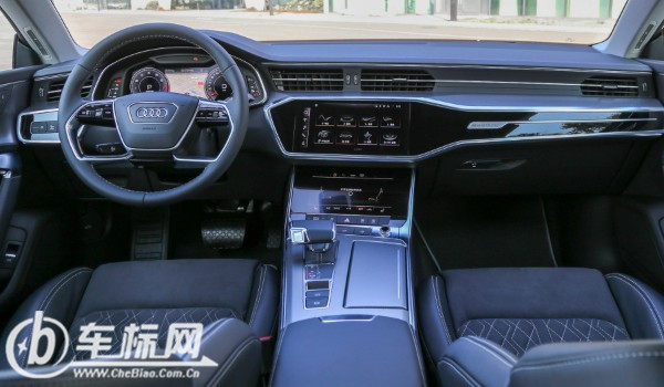 奧迪a7L分期月供多少 36期月供8751元(首付花費125610元)