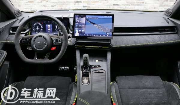 領克03價格報價及圖片 2023款領克03售價13萬(分期首付4萬)