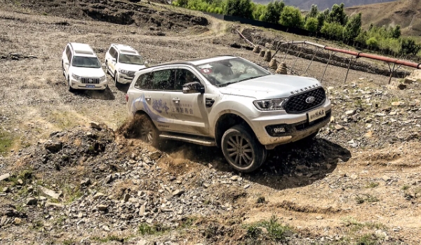 純正越野車有哪些 3款純正越野車型效果好（車身霸氣/動(dòng)力沖足）