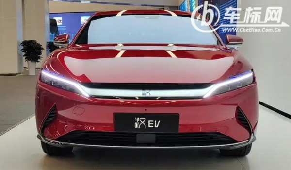 比亞迪漢純電動(dòng)2021款落地價(jià) 2021款漢落地22萬(wàn)(分期首付6萬(wàn))