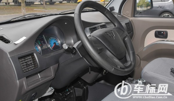 五菱ev50電動(dòng)車售價(jià)多少錢 2022款五菱ev50售價(jià)13萬(wàn)(落地13萬(wàn))