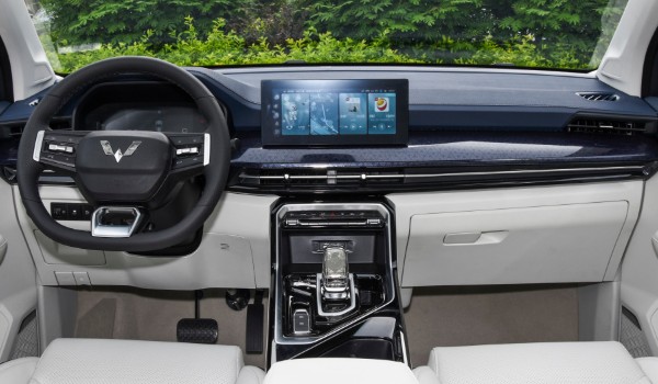 五菱星辰suv2022款價(jià)格及圖片 2022款星辰售價(jià)9萬(wàn)(落地11.53萬(wàn)元)