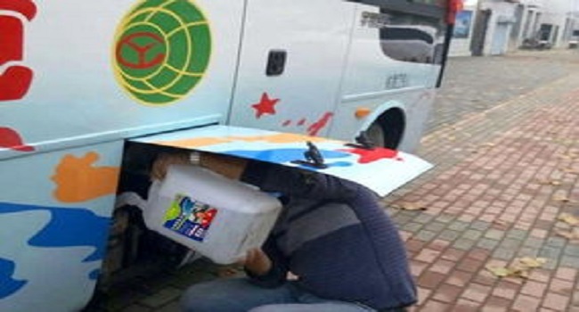 車(chē)用尿素有什么用途,用于改善柴油車(chē)尾氣