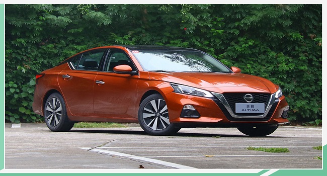 天籟20舒適版報價,價格跨度為17.98-26.98萬同級車型中性價比高