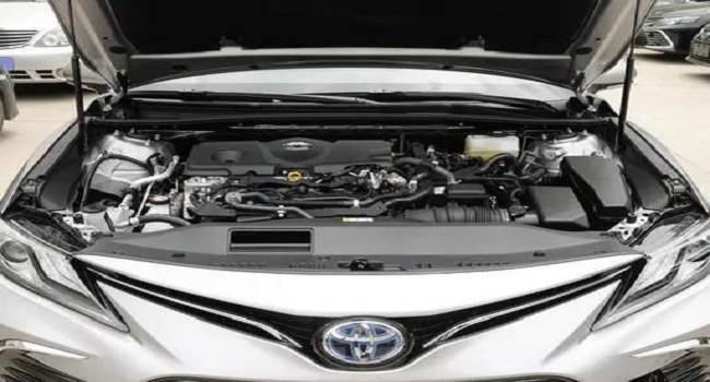 凱美瑞2022新款報價,售價17.98-26.98萬元新款車型開回家