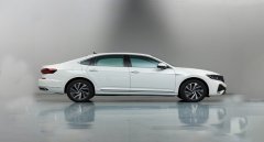 大眾帕薩特頂配多少錢，售價24.215萬元百公里綜合油耗為1.4升