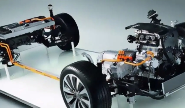 插電混動好還是油電混動好 插電混動/油電混動各有優點