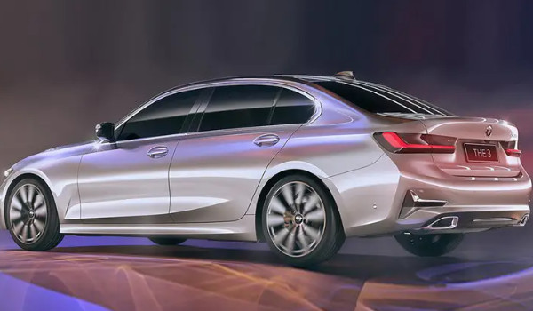 寶馬3系分期3年每個(gè)月多少錢 分期首付8萬(wàn)(36期月供5955元)