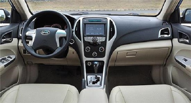 比亞迪f3新車多少錢2022款,全款落地價為6萬元左右