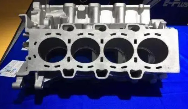 現代新勝達動力怎么樣 輸出馬力可達230匹(搭載2.0T發動機)