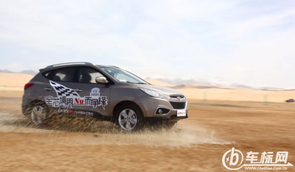 兩驅和四驅的區別 驅動輪有所不同（四驅版本行駛更加穩定）