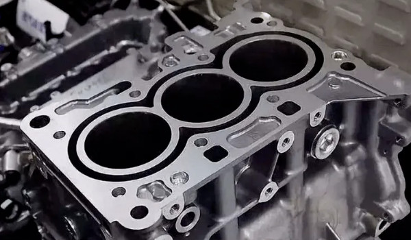 雪佛蘭創界是幾缸發動機 1.3T三缸發動機(馬力可達165匹)