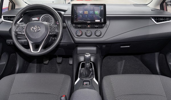 豐田卡羅拉最新價(jià)格2022款 2022款卡羅拉售價(jià)8萬(wàn)(落地價(jià)9萬(wàn))