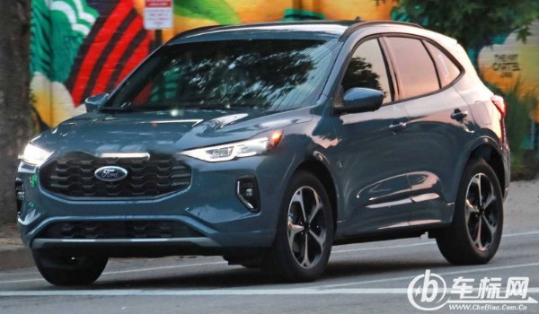 福特銳際油耗多少真實油耗 百公里油耗9.9L(一公里消耗7毛錢)