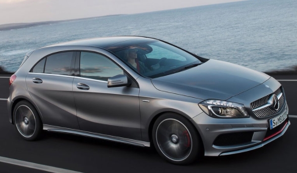 奔馳a級車型有哪些 奔馳a級車型有兩款(奔馳A180,奔馳A200L)