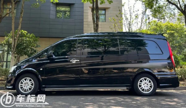 奔馳威霆動力怎么樣啊 輸出馬力可達(dá)211匹(2.0T四缸發(fā)動機(jī))