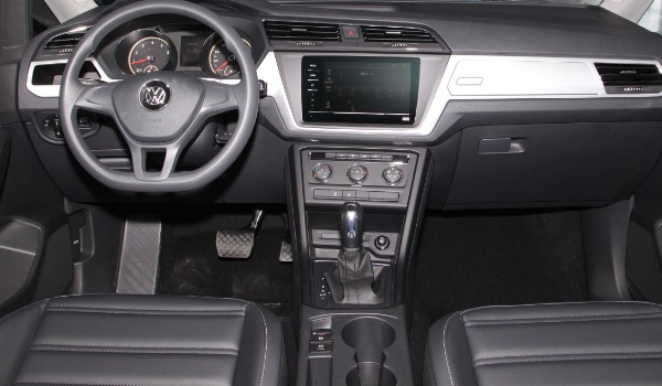 大眾途安l車怎么樣值得買嗎 油耗實測8.2L(輸出馬力可達150匹)