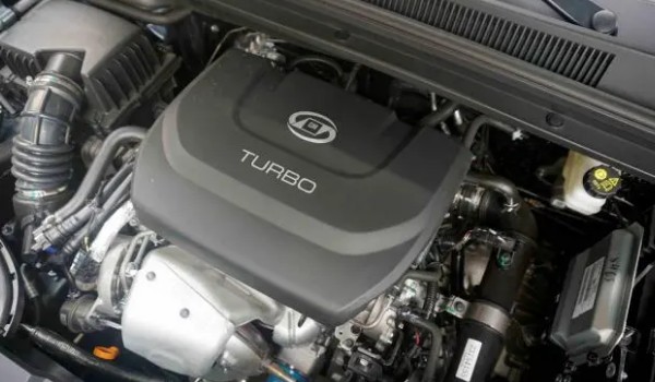 五菱佳辰動力性能怎么樣 輸出馬力可達147匹(搭載1.5T發動機)