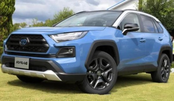 豐田榮放是什么級(jí)別的車(chē)型 屬于緊湊型suv(車(chē)身長(zhǎng)達(dá)4.6米)