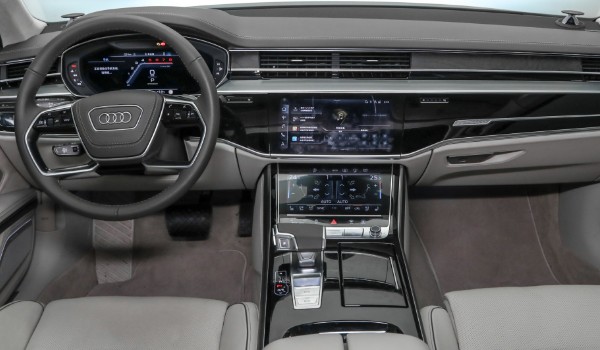 奔馳s級和奧迪a8哪個好 奧迪a8動力更強(qiáng)(配置功能豐富)