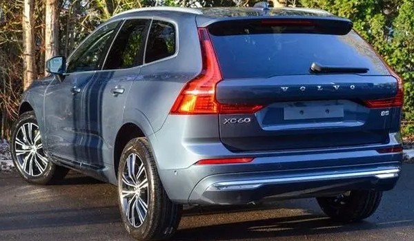 寶馬x3和沃爾沃xc60哪個好 xc60動力更強(寶馬x3配置豐富)