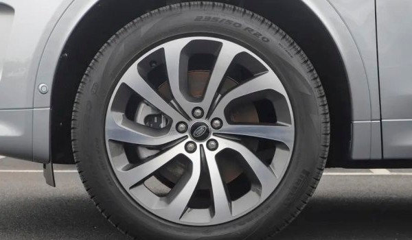 發現運動版輪胎品牌是什么 倍耐力輪胎品牌(抓地性能出色)