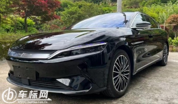 比亞迪e9配置參數 續航可達506km(車身長達4.9米)