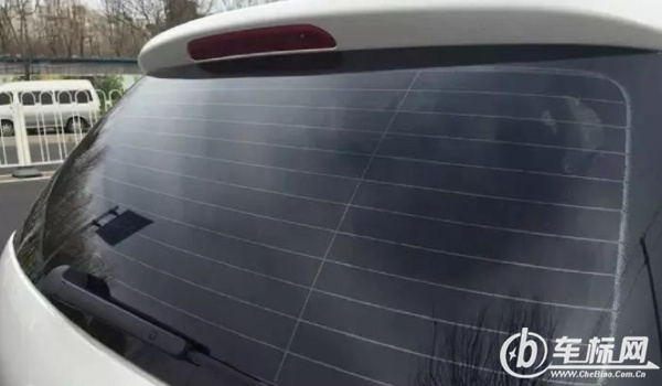 汽車后窗玻璃加熱絲斷了怎么辦 需要更換后窗玻璃(無法進行修復)
