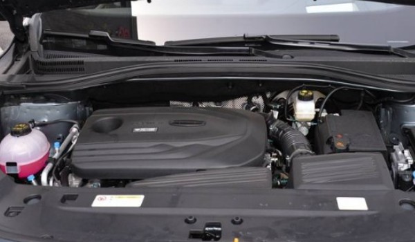 吉利豪越l配置參數是什么 車身長達4.8米(搭載2.0T發動機)