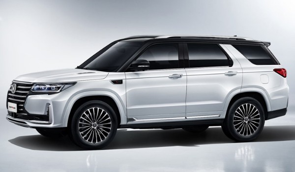 長安cs95這車怎么樣值得買嗎 馬力可達(dá)233匹(油耗實(shí)測12.2L)