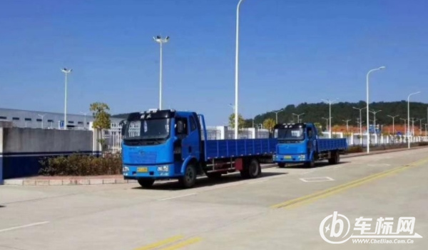 b1和b2駕照的區別 準駕車型和考試要求不同（可以駕駛不同車型）