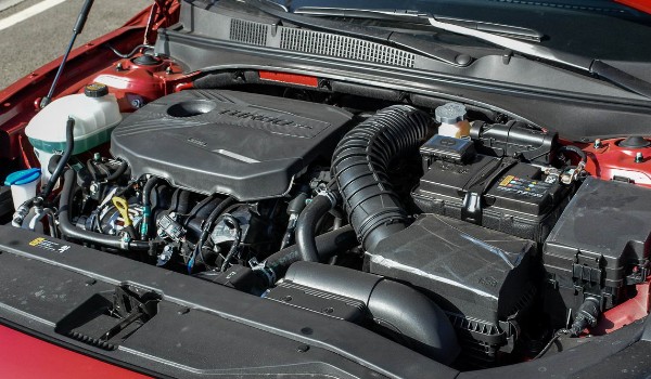 現代菲斯塔動力性能如何 輸出馬力可達200匹(搭載1.5T發動機)