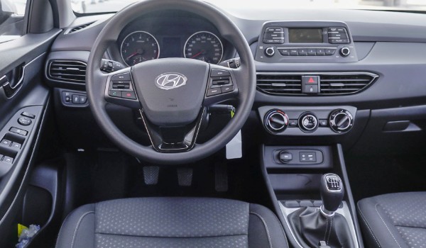 現代悅動保值率怎么樣 第七年保值率38%(油耗影響保值率)