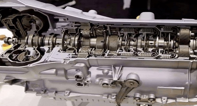 變速箱油多長時間換一次，不同車型更換時間不同根據保養手冊說明進行更換