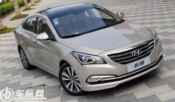 現代名圖是什么變速箱 兩種配置(雙離合和CVT變速箱)