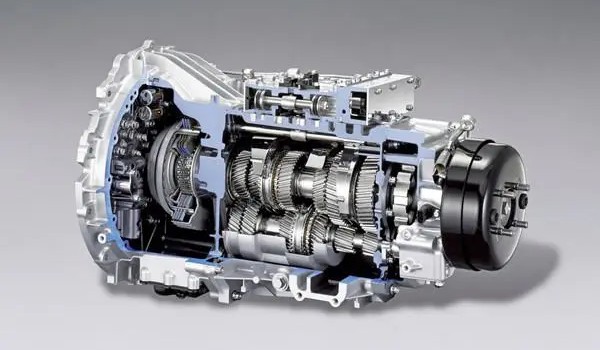 現代名圖是什么變速箱 兩種配置(雙離合和CVT變速箱)