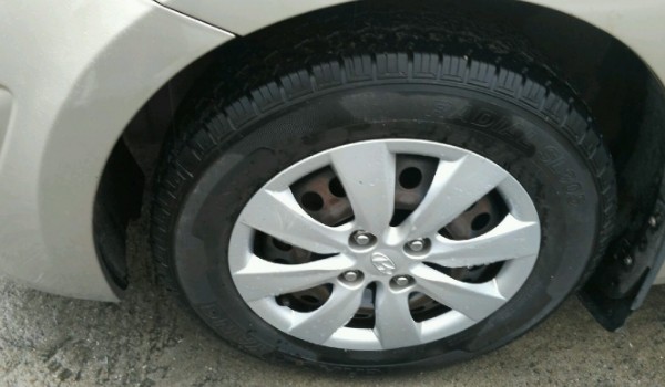 現代悅納輪胎尺寸是多少 輪胎規格為195/55 r16