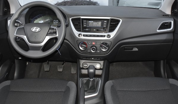 現代悅納保值率怎么樣 第七年保值率39%(油耗影響保值率)