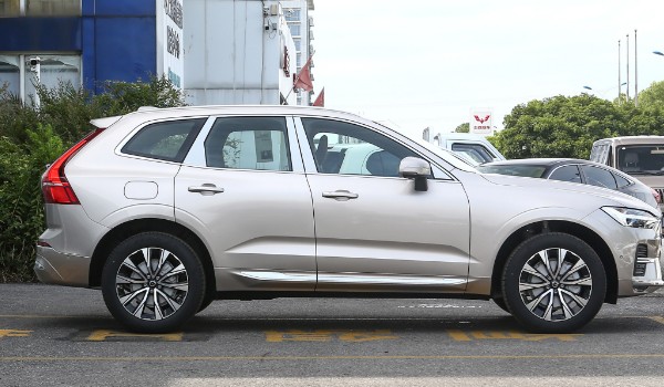 XC60降價18萬 2023款優惠力度可達7.8萬