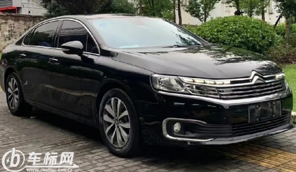 雪鐵龍c6配置參數如何 車長將近5米(馬力可達211匹)