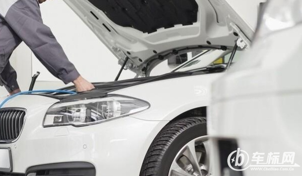 新車保養需要多長時間 5000公里/6個月的時間保養一次