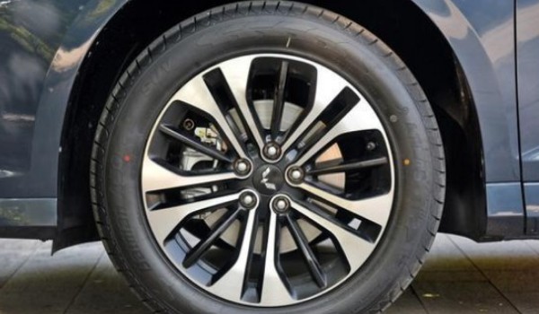 五菱凱捷輪胎尺寸多大 輪胎規格為225/55 r18