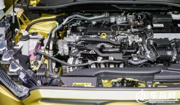 鋒蘭達玻璃水在哪里加圖片 發動機艙的左下角位置添加