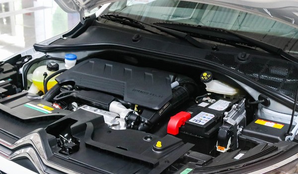 雪鐵龍c3xr動力怎么樣 馬力可達(dá)116匹(搭載1.2T發(fā)動機(jī))