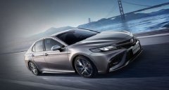 凱美瑞2.0豪華版落地價(jià)2022,指導(dǎo)價(jià)區(qū)間為17.98萬-26.98萬