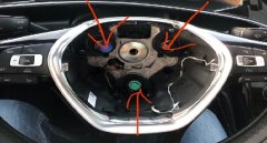 打方向盤有咯噔異響,出現(xiàn)異響要及時(shí)檢查維護(hù)