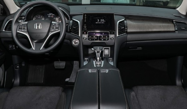 福特銳界和冠道哪一個車好 冠道動力更強(配置功能豐富)