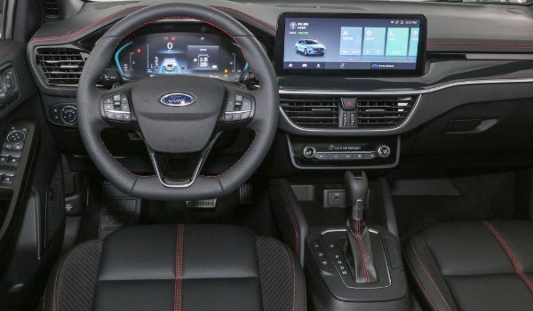 福克斯油耗一公里多少錢 消耗6毛錢(路況影響油耗)