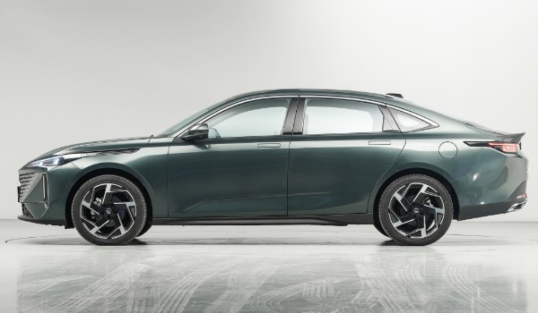 長安逸達動力怎么樣 馬力可達170匹(搭載1.5T發動機)